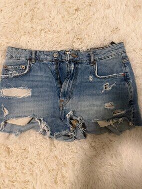 Zara High Waisted Jean Shorts- Size US 8/EU 40